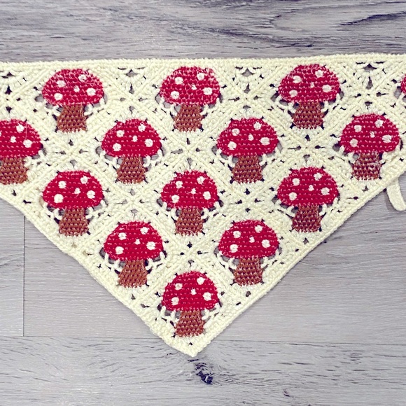 Handmade Crochet Cream & Red Mushroom Toadstool Bandana Headscarf Accessory - Picture 3 of 6